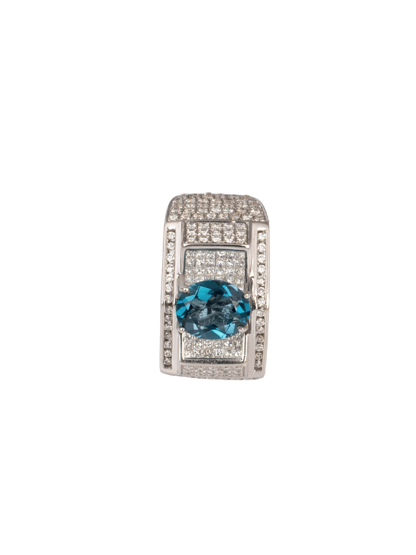 18k White Gold Diamond and Blue Topaz Gents Ring