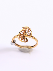 18K Yellow Gold Ring