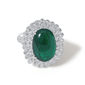 18K White Gold Diamond Ladies Ring with Emerald Center Stone