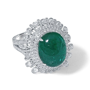 18K White Gold Diamond Gents Ring With Emerald Center Stone