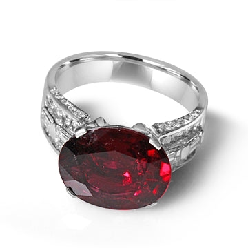 18K White Gold Diamond with Ruby Center Stone