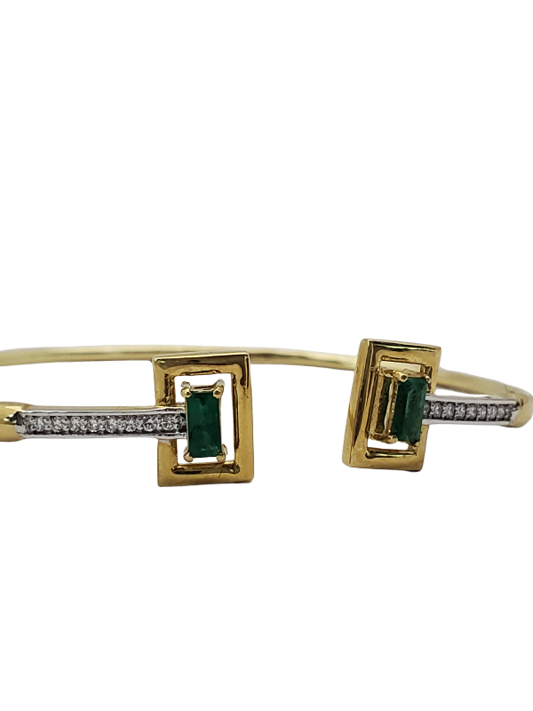 18K Yellow Gold Diamond with Emerald Bracelet