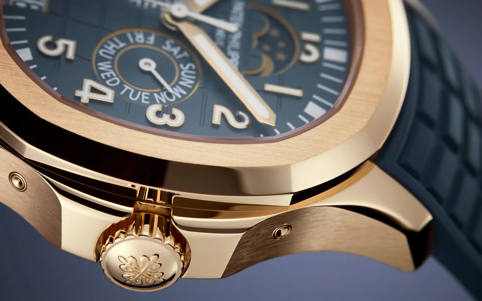 Patek Philippe Aquanaut 5261R-001 – Rose Gold Moon Phase Annual Calendar