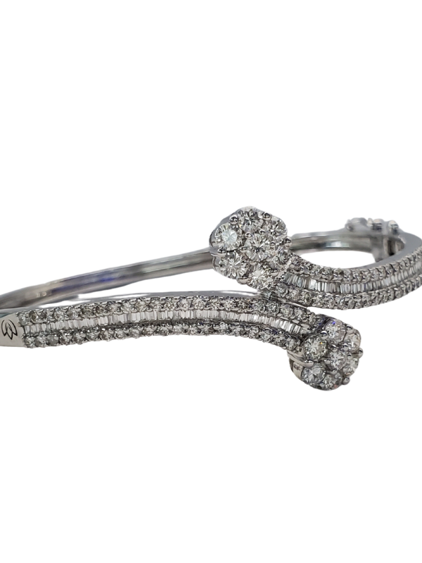 18K White Gold Diamond Bracelet