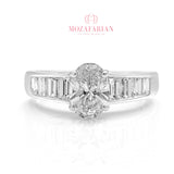 Oval Diamond engagement ring